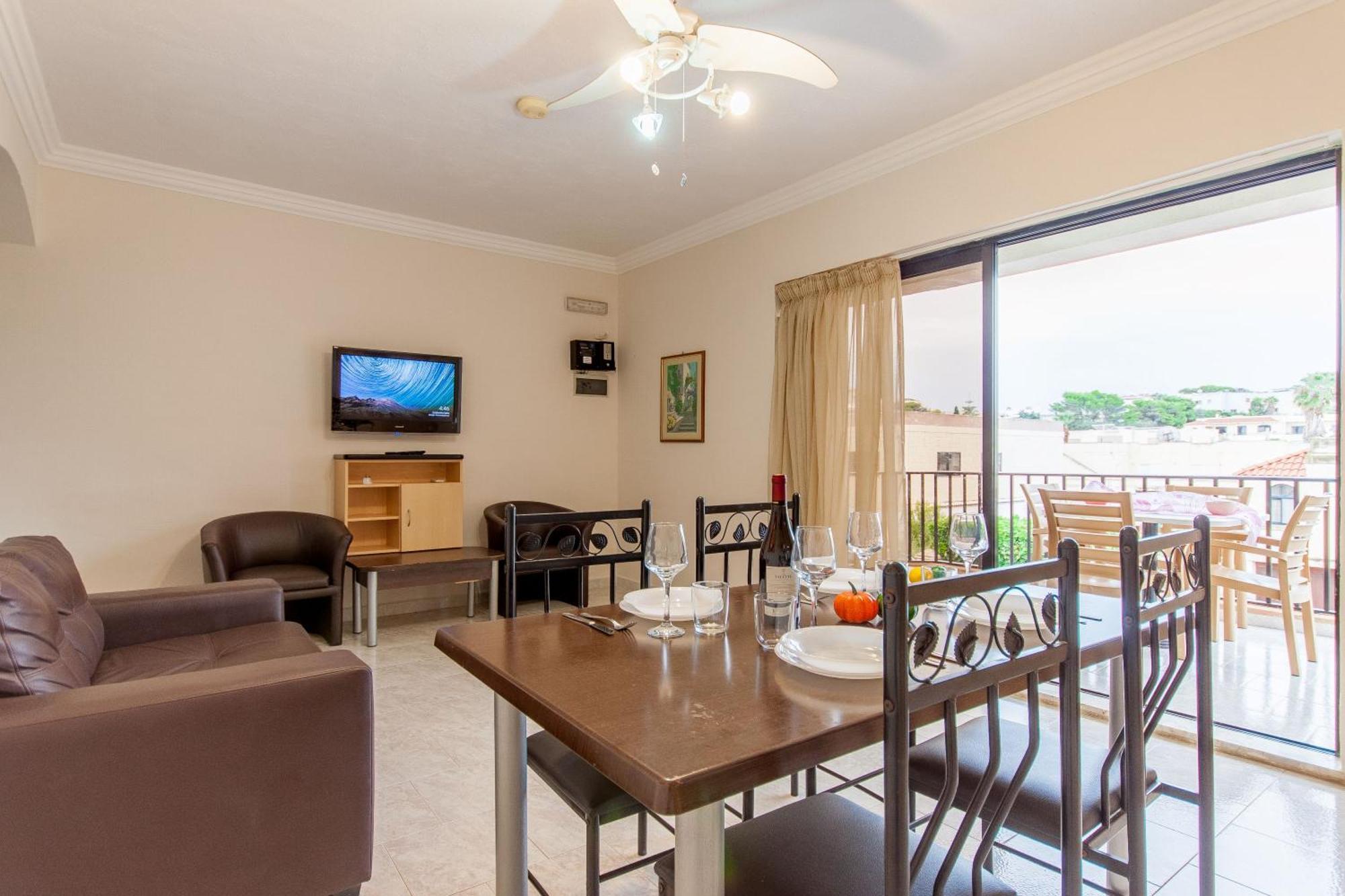 Pool & Sea Merill Apartments Mellieħa Exterior foto